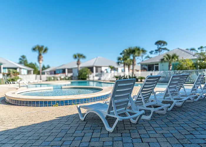 Charming Retreat 3 Bedroom House With Private Entrance Holiday home Gulf Shores