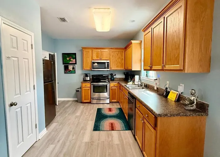 Holiday home Charming Retreat 3 Bedroom House With Private Entrance Gulf Shores