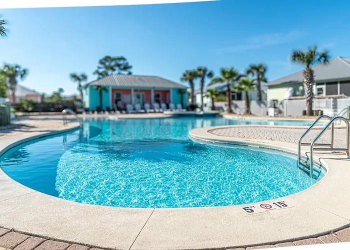 Charming Retreat 3 Bedroom House With Private Entrance Gulf Shores